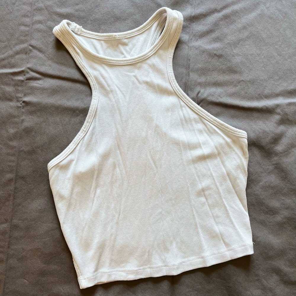 Lululemon - LA front racer crop tank